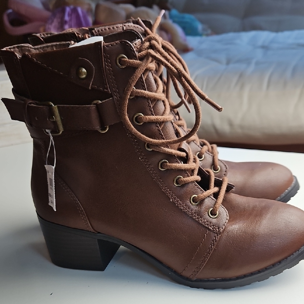 Brash Brown Lace-Up Boots
